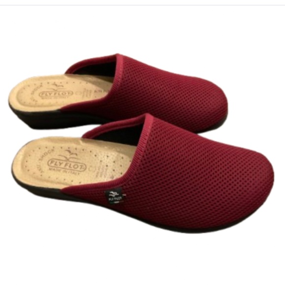 Fly Flot Clogs Mules Burgundy Size 8 NWOT - Picture 1 of 7